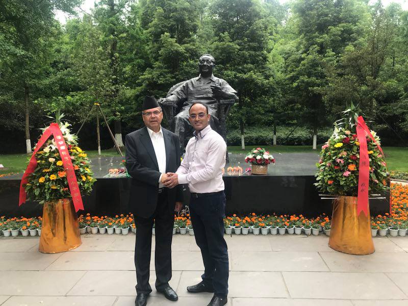 दुई पार्टीबीच एकता, झलनाथ खनाल चै खै कता?