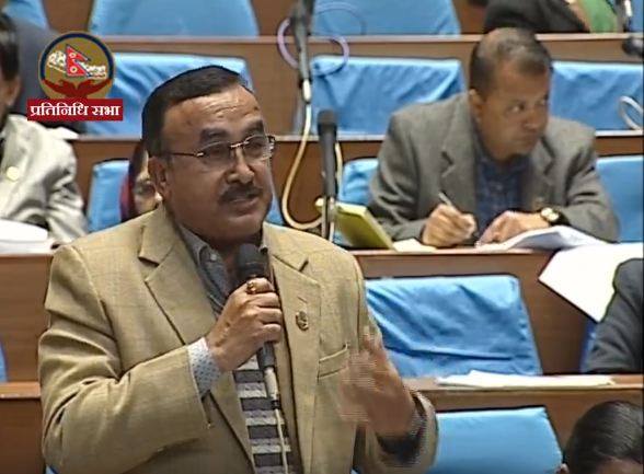 मर्यादा क्रममा संघीय सांसदलाई प्रदेशको मन्त्रीभन्दा तल राखेकोमा कांग्रेस सांसदको आपत्ति
