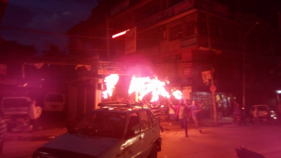 नेविसंघको मशाल जुलुशमा प्रहरीको कुटाईबाट पाँच घाइते