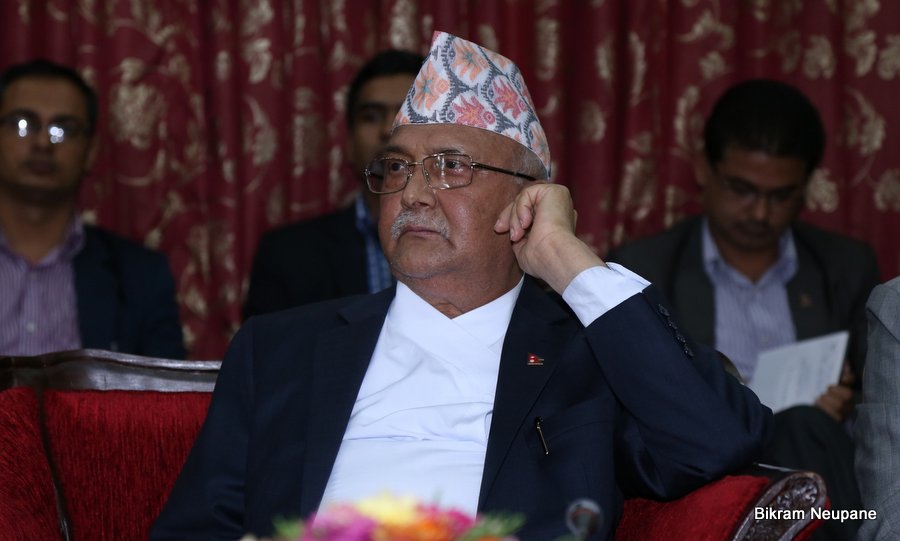 स्वास्थ्यमा समस्या देखिएपछि गएरातिदेखि प्रधानमन्त्री ओली अस्पतालमा