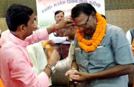 वीरगंजका पूर्वमेयर विमल श्रीवास्तव फोरम नेपालमा प्रवेश