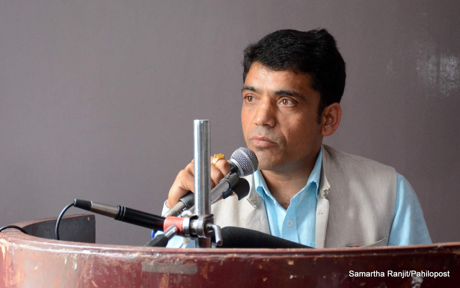 तलब नपाएका साझाका कर्मचारीले अध्यक्षलार्इ भने,‘तिमी भ्रष्टाचारी हौ’