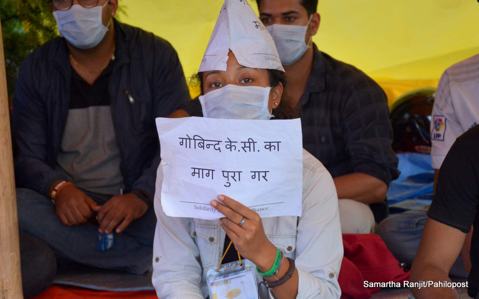 फोटोमा हेर्नुस् डा. केसीका पक्षमा माइतीघर मण्डलामा यसरी भइरहेको छ रिले अनसन