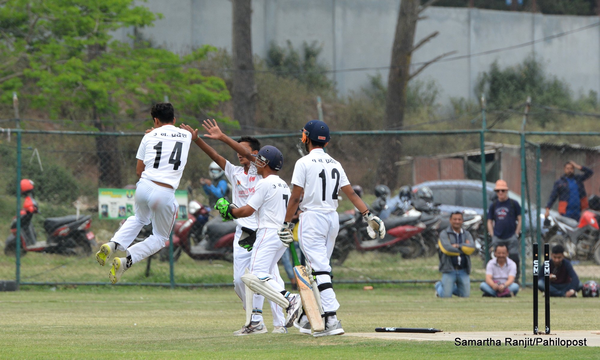 यू-१६ राष्ट्रिय क्रिकेट : प्रदेश ३ ले प्रदेश १ लाई हरायो, प्रतिस जिसीको उत्कृष्ट बलिङ