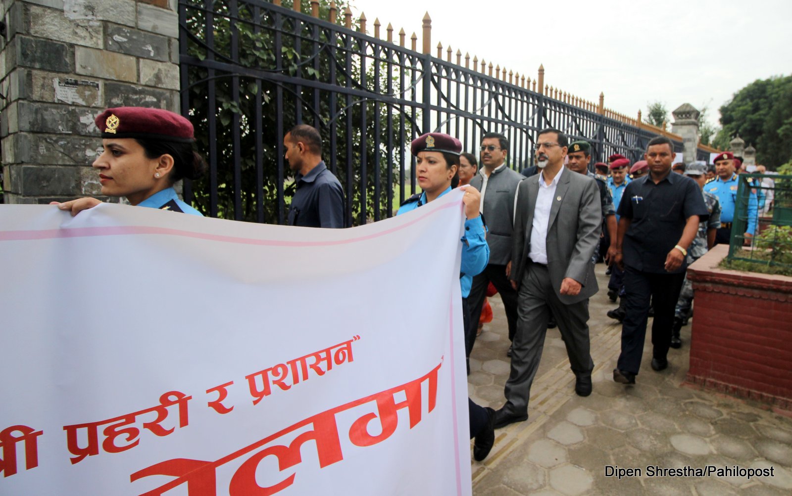 काठमाडौंको फोहोरमा मात्र नभई अपराधमा पनि राजनीति मिसिएको छः गृहमन्त्री