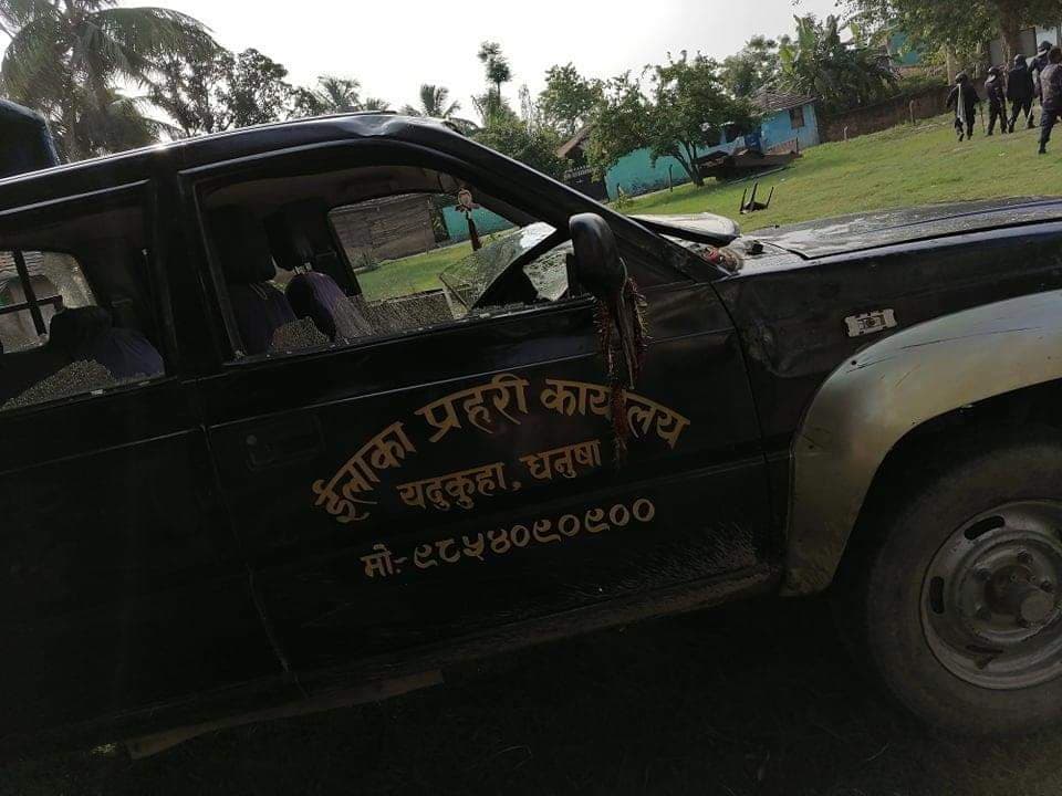 प्रहरी हिरासतमै युवक मृत फेला, आक्रमक भए स्थानीय, प्रहरीको गाडी तोडफोड