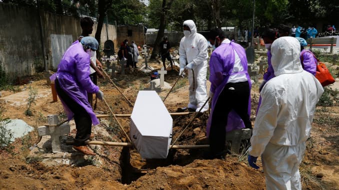 भारतमा २४ घन्टामा ३४ सय ४९ संक्रमितको मृत्यु, साढे ३ लाख नयाँ संक्रमित थपिए