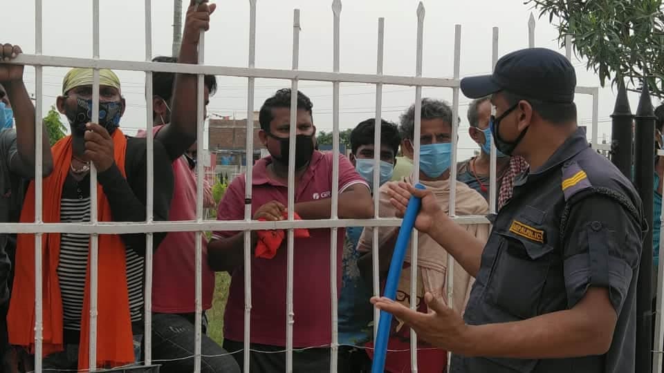 मास्क नलगाउने एक हजार भन्दा बढीलाई प्रहरीले गर्‍यो कारबाही 