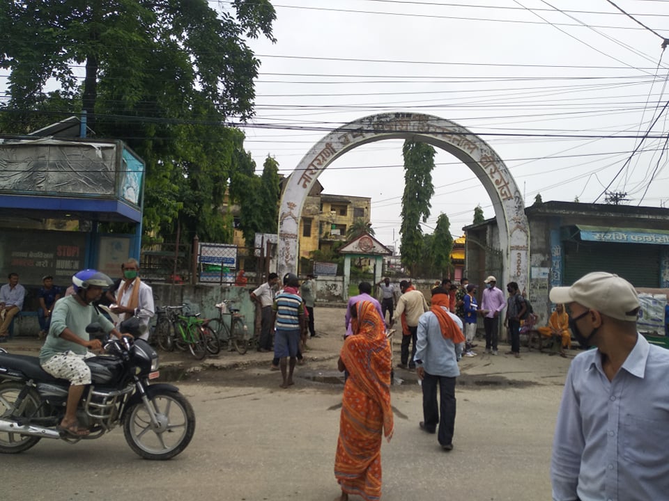 वीरगंजमा थपिए २३ संक्रमित : उच्च अदालतदेखि बैंकका कर्मचारीमा पनि संक्रमण पुष्टि