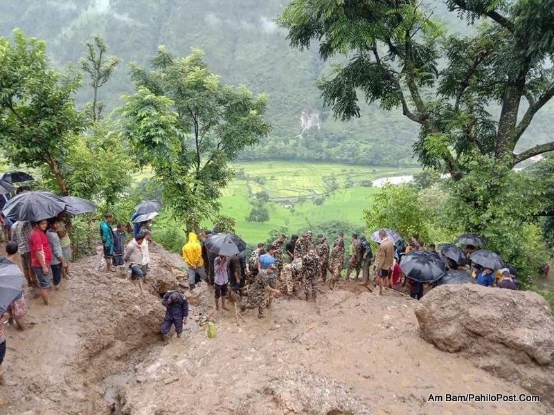 बझाङको बुङ्गलमा पहिरो : चार जना घाइते, दुई जना बेपत्ता