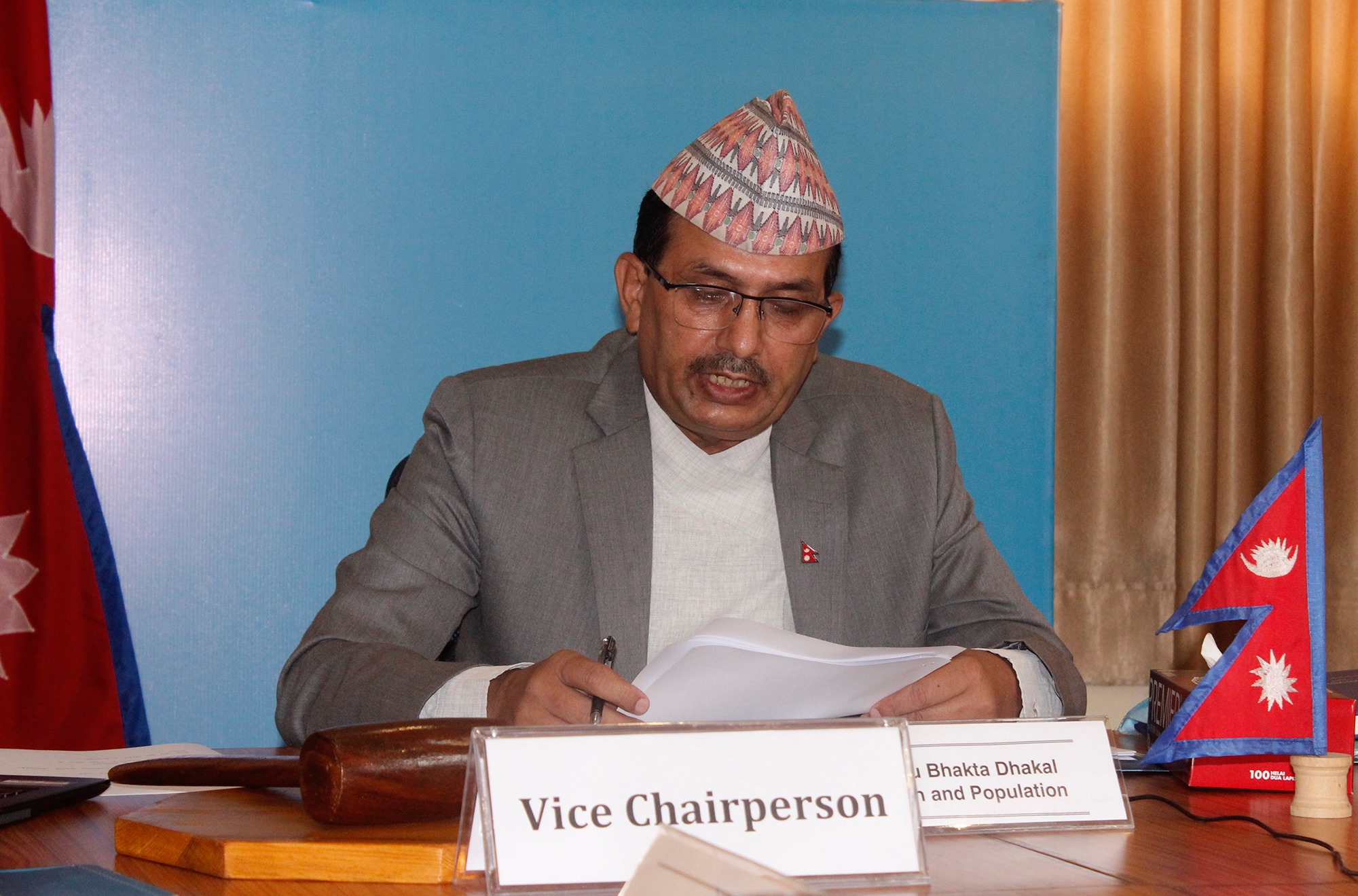 कोरोनाले विश्वभर स्वास्थ्य प्रणाली र स्रोतमा दबाब सिर्जना गर्‍यो, भाइरसलाई हराउन क्षेत्रीय सहकार्य आवश्यक: मन्त्री ढकाल