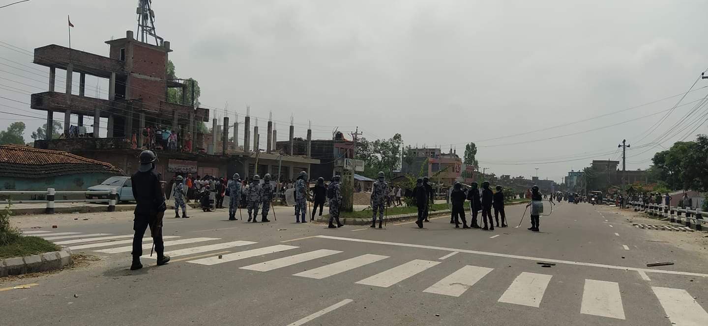 सामाजिक सञ्जालमा दाहा मोहर्रम फोटो शेयर गरिएको विषयमा दुई समूहबीच झडप