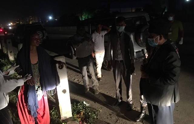एक सातादेखि सडकमा अलपत्र महिलाको प्रदेश १ सरकारले गर्‍यो उद्धार