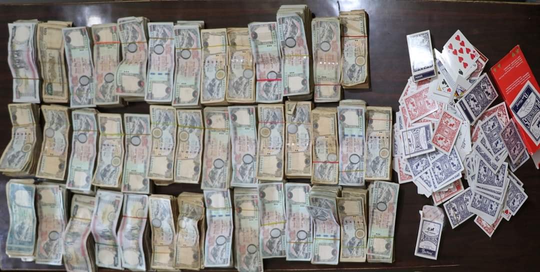 २९ लाख ४८ हजार रुपैयाँ सहित १० जना जवा खेलिरहेको अवस्थामा समातिए