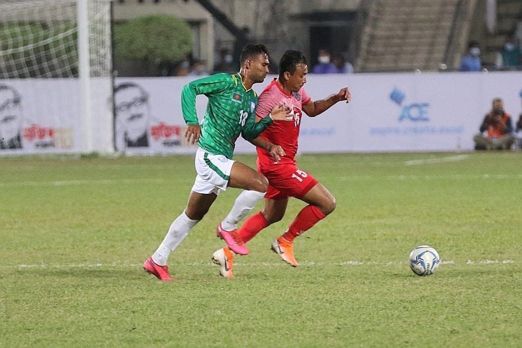 मैत्रीपूर्ण फुटबलमा नेपाल बंगलादेशसँग पराजित