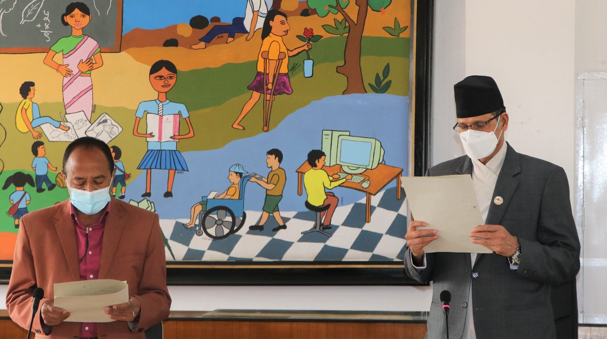 नेपाली काँग्रेसका मोहनप्रसाद पाण्डेले लिए समानुपातिक सांसदको सपथ