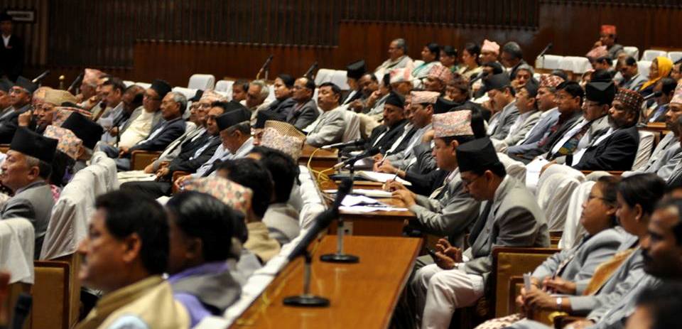 सूचना टाँस गरी संसद बैठक स्थगित, शीर्ष नेतासहित कार्यदलको बैठक जारी