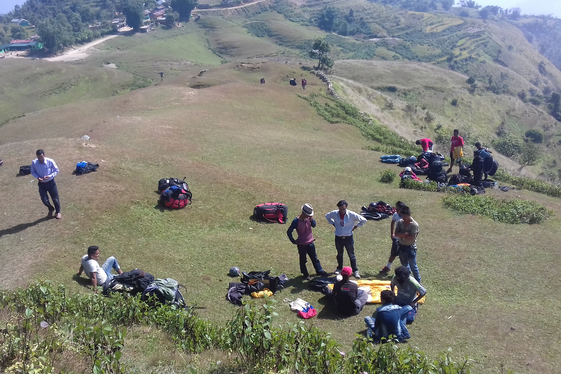 प्याराग्लाइडिङप्रति पर्यटकको आकर्षण, दक्ष प्याराग्लाइडिङ पाइलटको अभाव चाँडै हट्ने