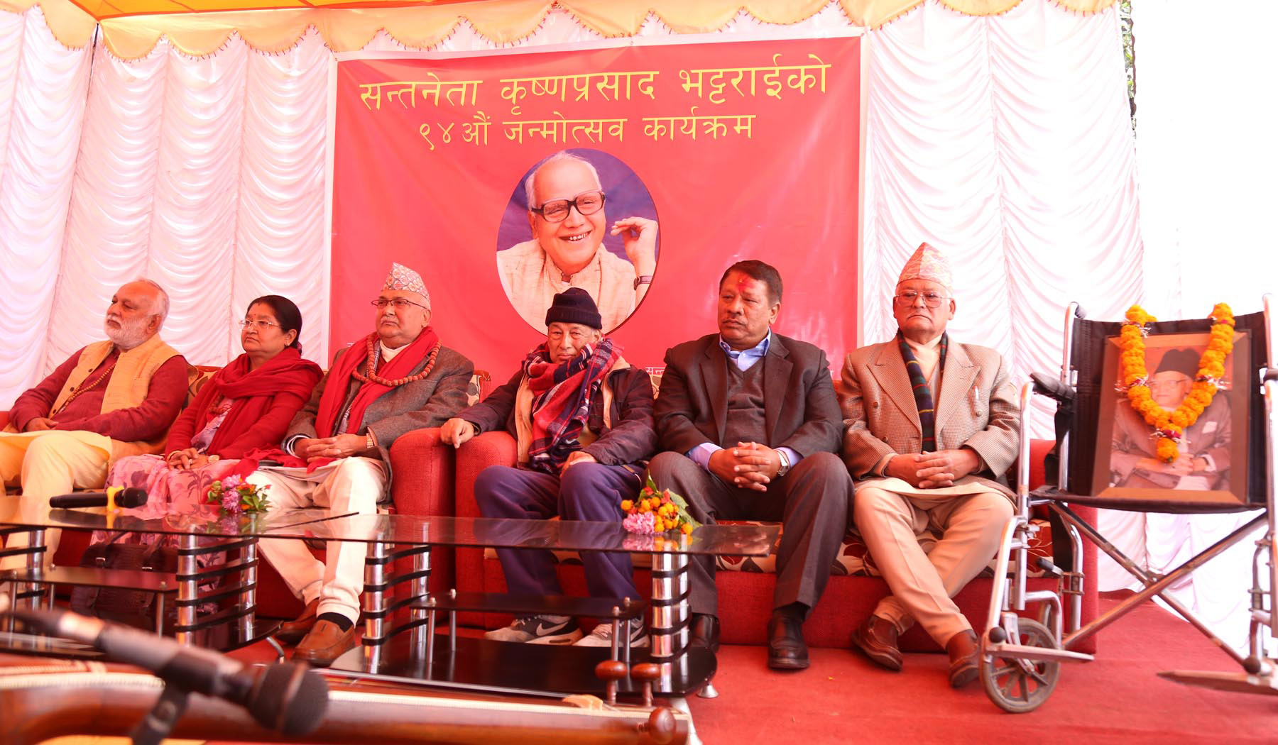 गाई भैँसी चराएर हुर्किएको भन्दै केपी ओलीले भने : म शासक होइन सेवक हुने हो