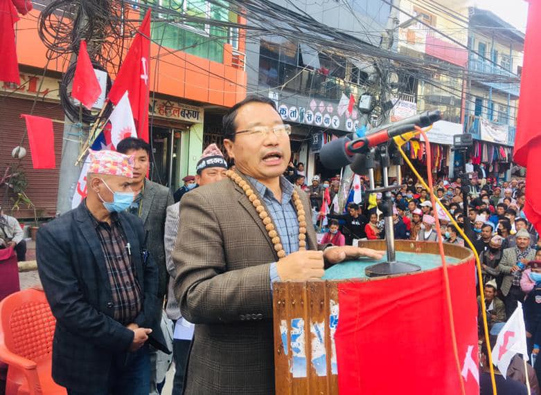 वर्षमान पुनको प्रश्न : ओली र प्रमुख निर्वाचन आयुक्तको बोली कसरी मिल्यो ?