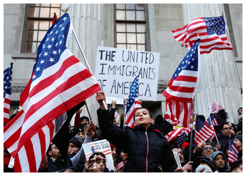 आप्रवासीप्रति अनुदार ट्रम्पको नीति कार्यान्वयनको बाटोमा, अमेरिकी सर्वोच्च अदालतले दियो स्वीकृति