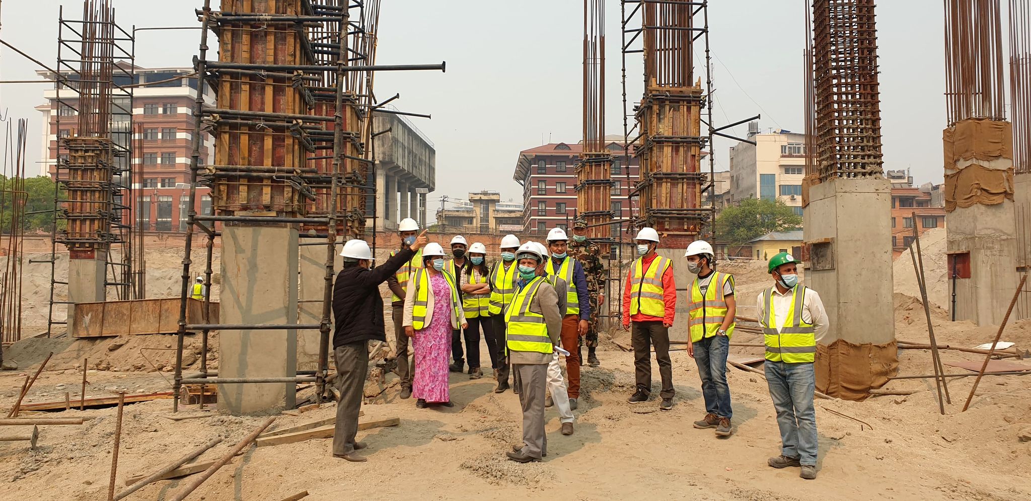 राष्ट्रिय सभा उपाध्यक्ष दाहालद्वारा निर्माणाधीन संसद भवनको अवलोकन