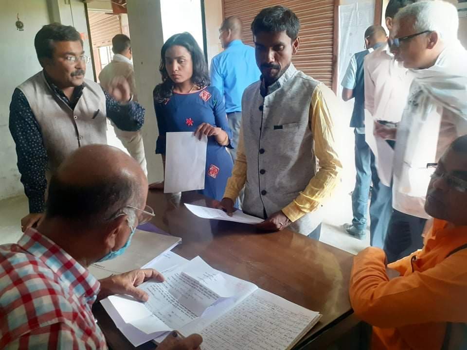 पत्रकार महासंघ धनुषाको अध्यक्षका लागि ७ जना चुनावी मैदानमा, १८ पदमा ३९ जनाको उम्मेद्वारी