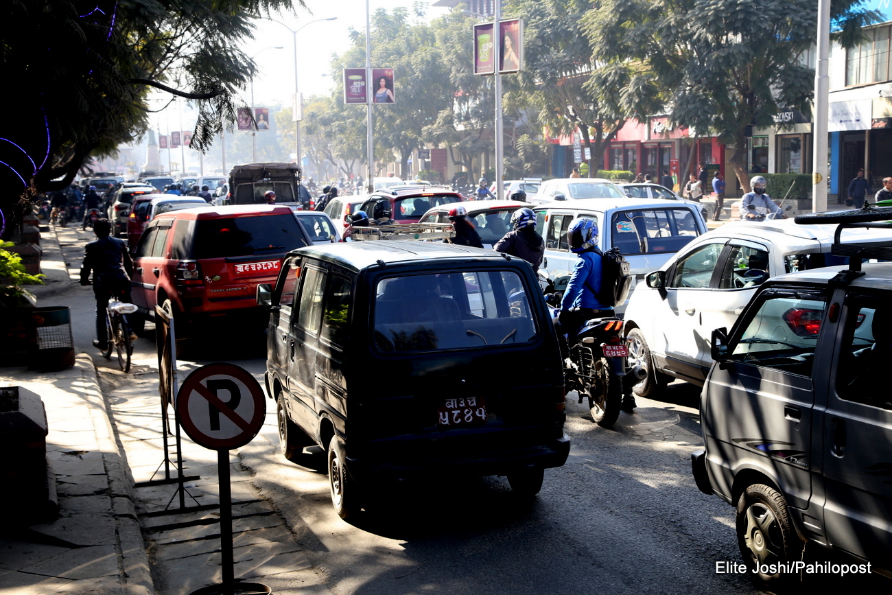काठमाडौँ उपत्यकाको ट्राफिक व्यवस्थापन जटिल बन्दै