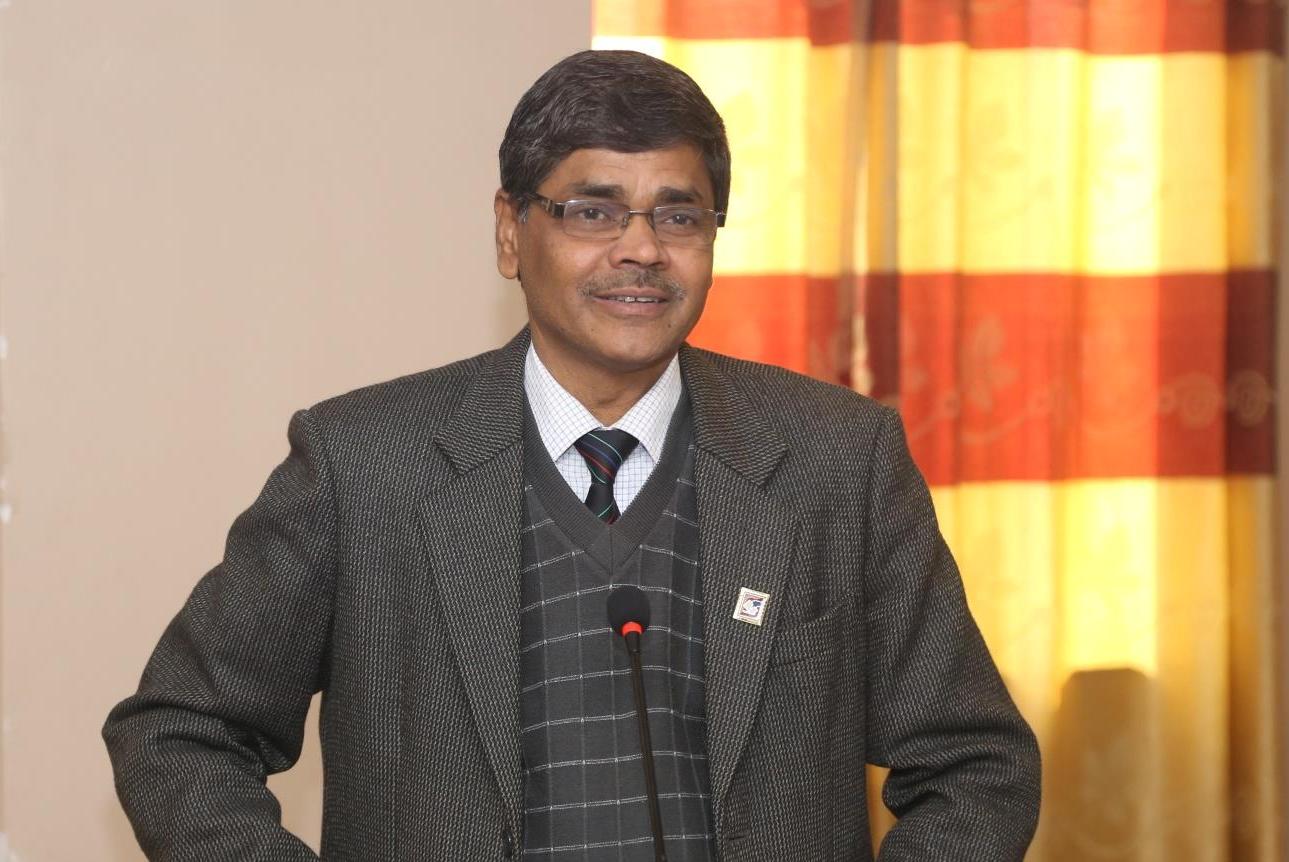 चुनावमा आर्थिक अनुशासन कायम गर्न प्रमुख निर्वाचन आयुक्त यादवको निर्देशन