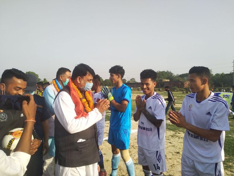 प्रथम परवानीपुर गोल्डकप शुरु, खेलकुद विकासको लागि सरकार प्रतिबद्ध छ : मन्त्री सोनल