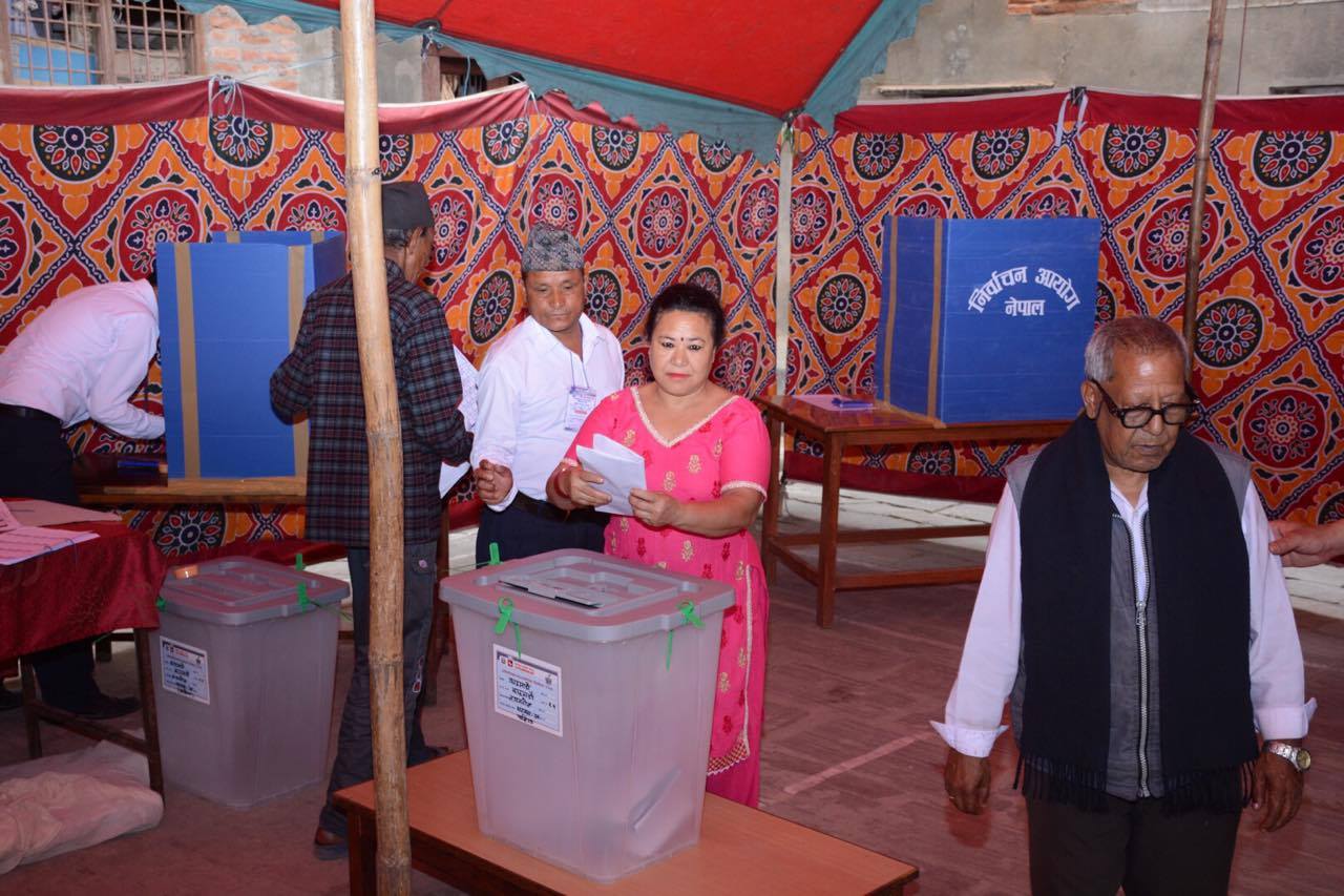 मतदान सुरु, मतदाता उत्साहित