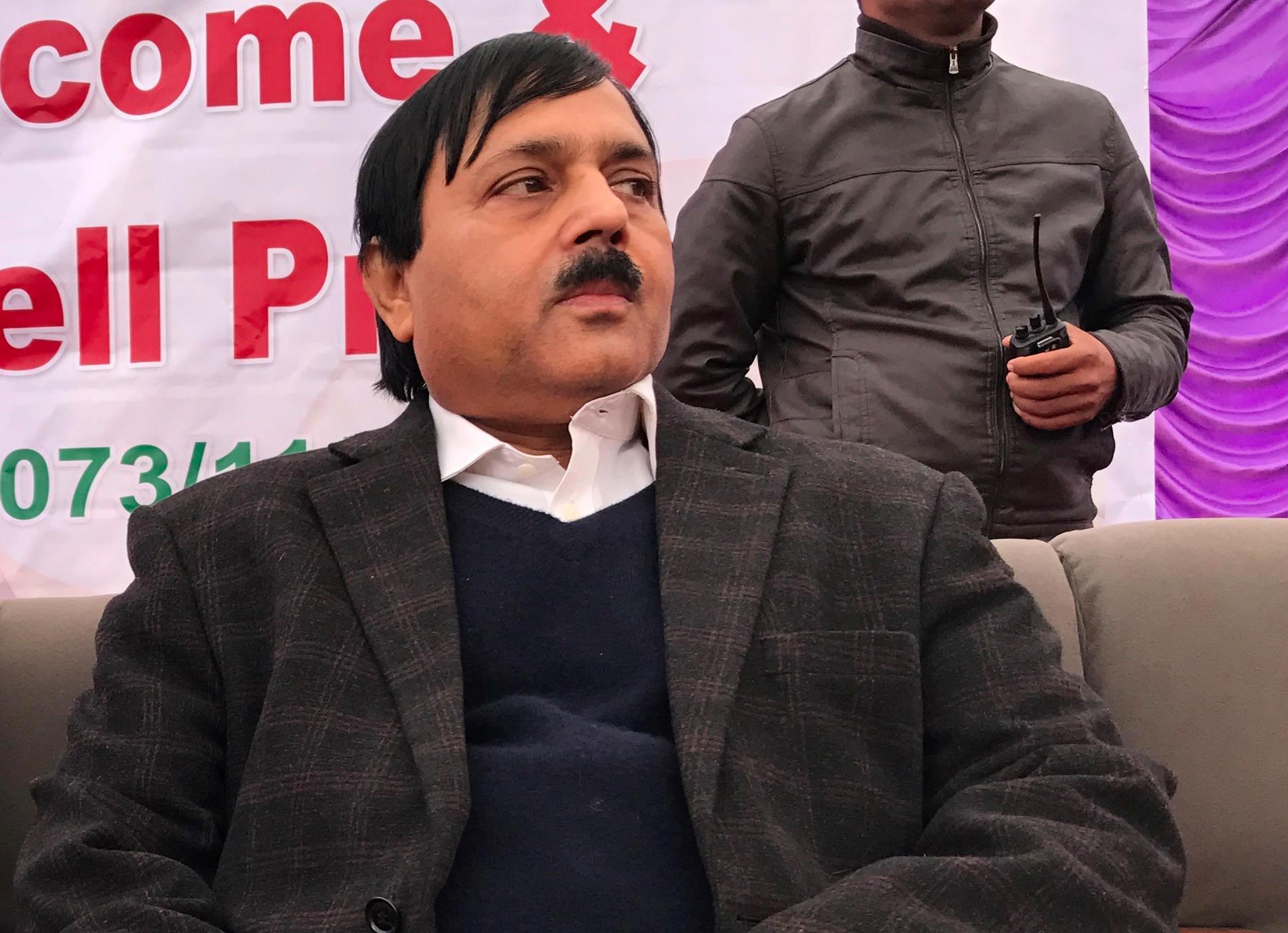 पूर्वमन्त्री आलमलाई थुनामा पठाउन अदालतको आदेश