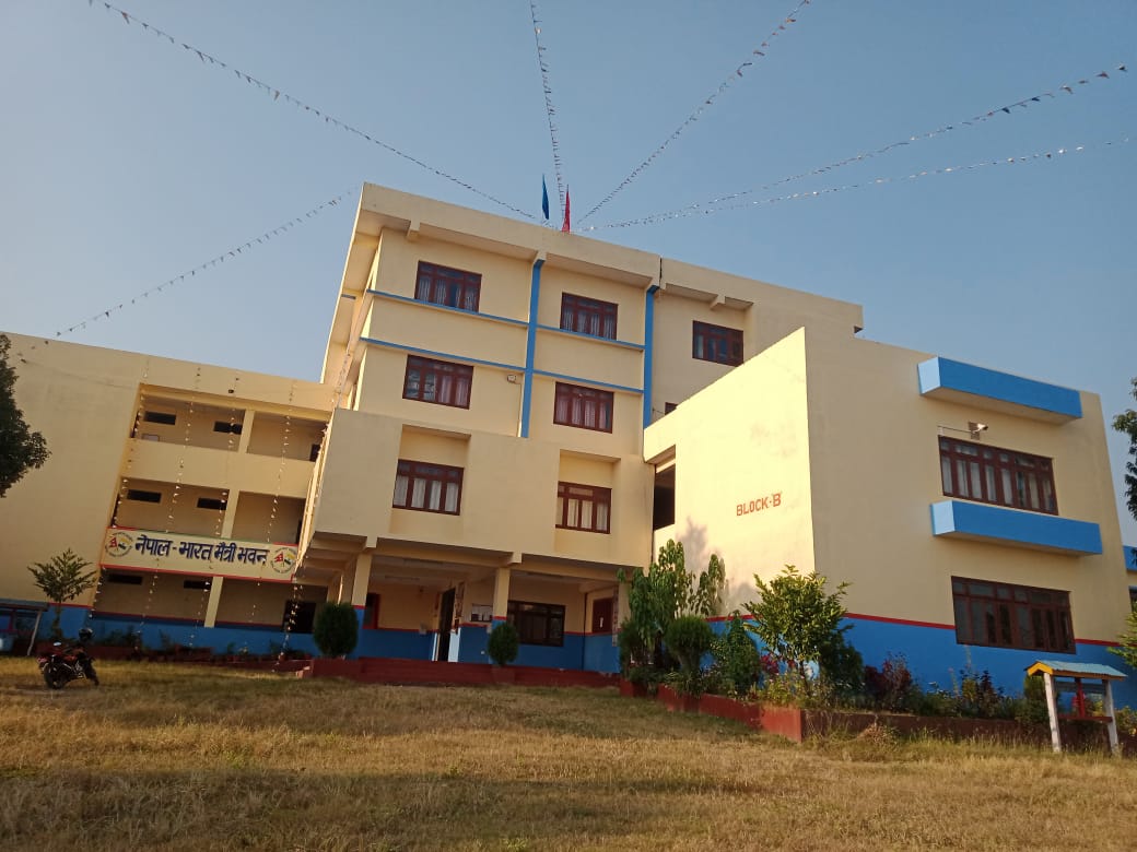 भारतद्वारा नवलपुरको भीमसेन आदर्श उच्च माध्यमिक विद्यालयको भवन निर्माण