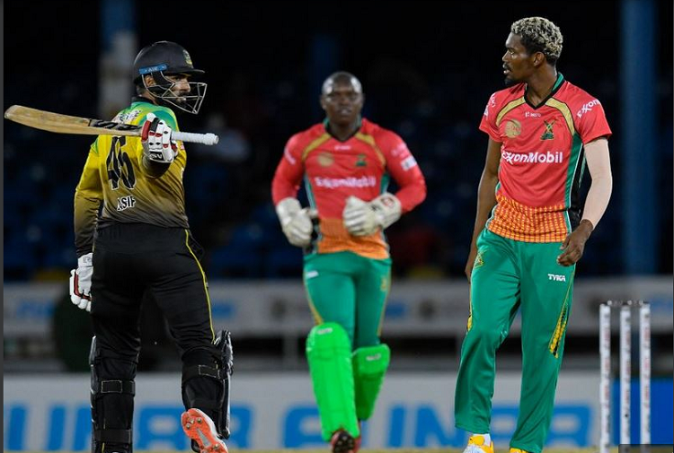 सन्दीपआबद्ध जमैकाका ब्याट्स्म्यानले रिसाएर जब किमो पउलतर्फ ब्याट घुमाए...