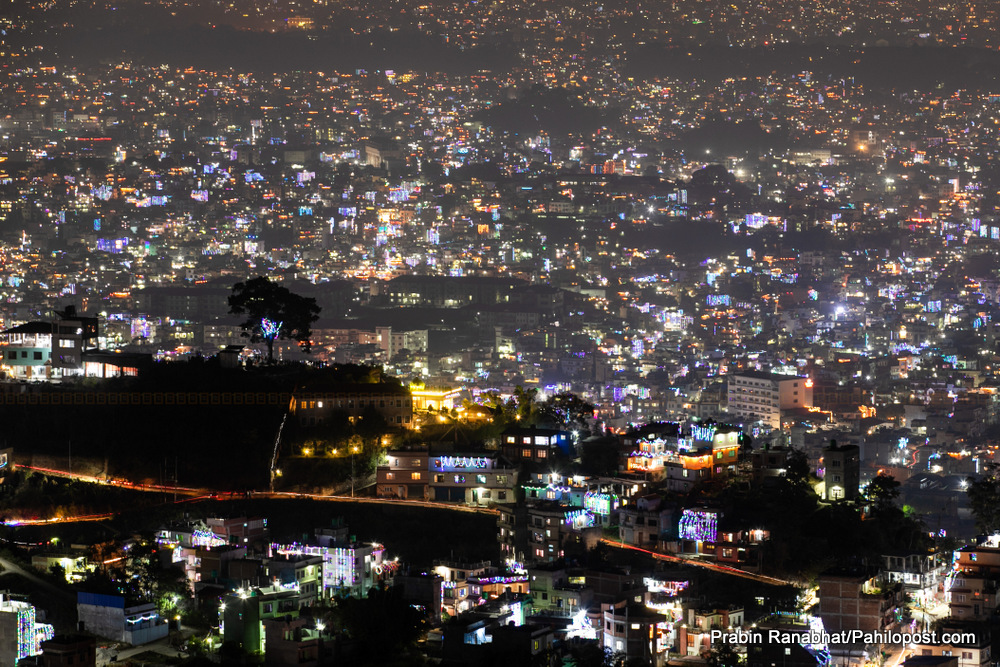 तिहारमा बिजुलीको झिलिमिली, लक्ष्मी पुजाको दिन १९ हजार मेगावाट आवर भन्दाबढी बिजुली खपत