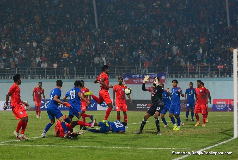 अञ्जनको ह्याट्रिकमा पहिलो हाफमा बंगलादेशविरुद्ध नेपाललाई ३-० को अग्रता