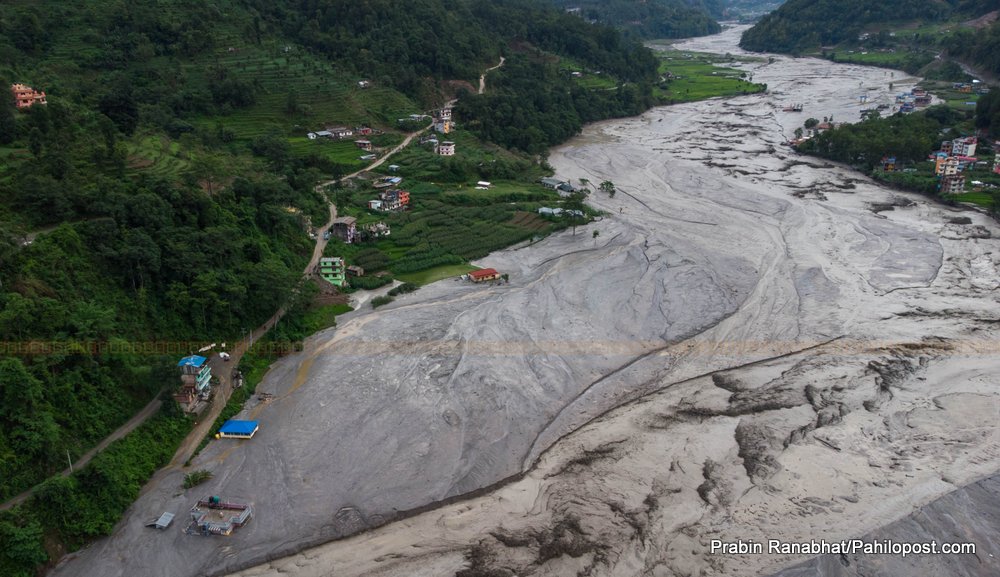 सिन्धुपाल्चोकको जुगल र पाँचपोखरी गाउँपालिका पनि जोखिममा, ९ सय जना मानिस विस्थापित