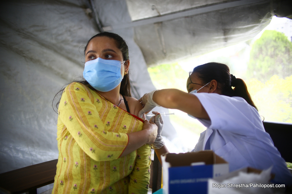 कोभिड-१९ को संक्रमणबाट थप २६ जनाको मृत्यु, ३०४२ जना संक्रमित पहिचान, ४४ जना १० वर्ष मुनिका बालबालिका