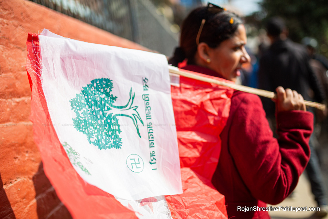 तनहुँ-१ मा उपनिर्वाचनको चहलपहल सुरु, कांग्रेसबाट आकांक्षी उम्मेदवारले सुरु गरे घरदैलो