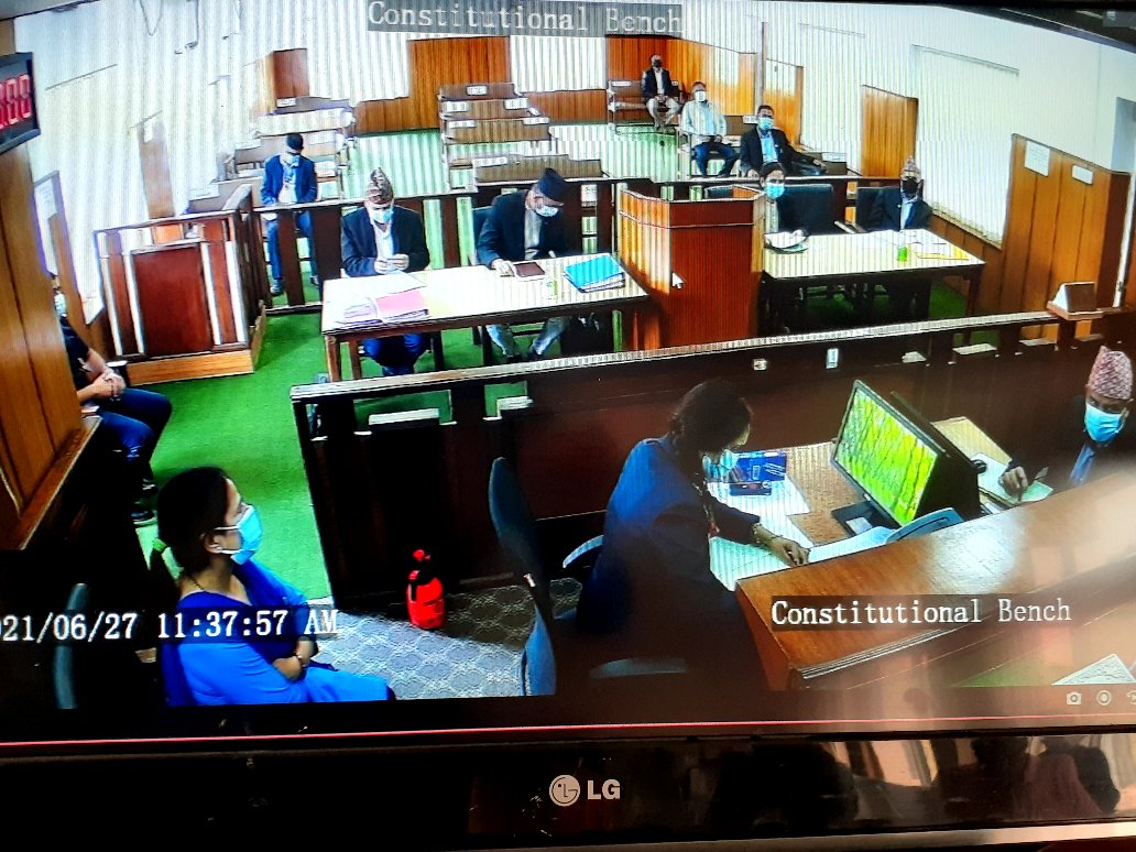 संवैधानिक इजलासमा बहस सुरु : आज २ घन्टा ३५ मिनेट निवेदकको बहस, त्यसपछि सरकारको पक्षमा