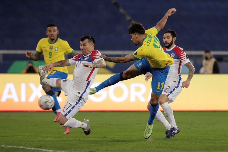 चिलीलाई हराउँदै ब्राजिल सेमिफाइनलमा