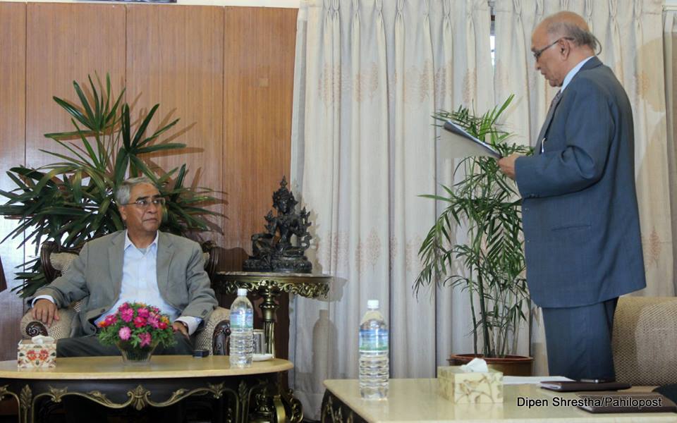 निर्वाचन क्षेत्र निर्धारण आयोगले बुझायो प्रतिवेदन