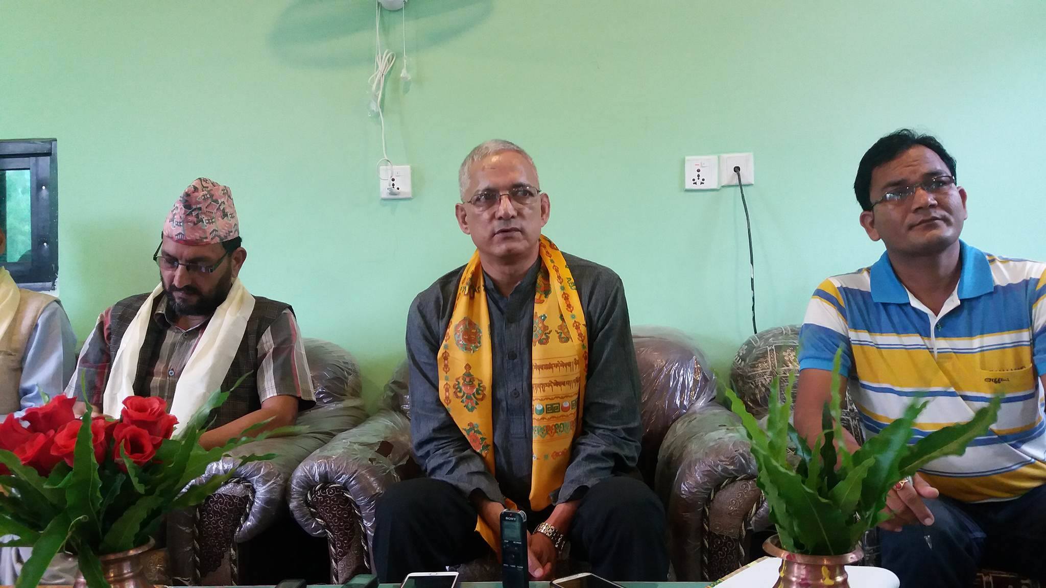 आचारसंहिता संकटकालको शैलीमा आयोः मन्त्री बलायर