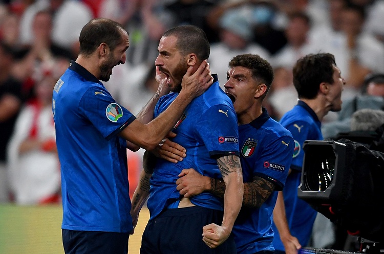 इङ्ग्ल्याण्डलाई हराउँदै इटली युरो कपको च्याम्पियन