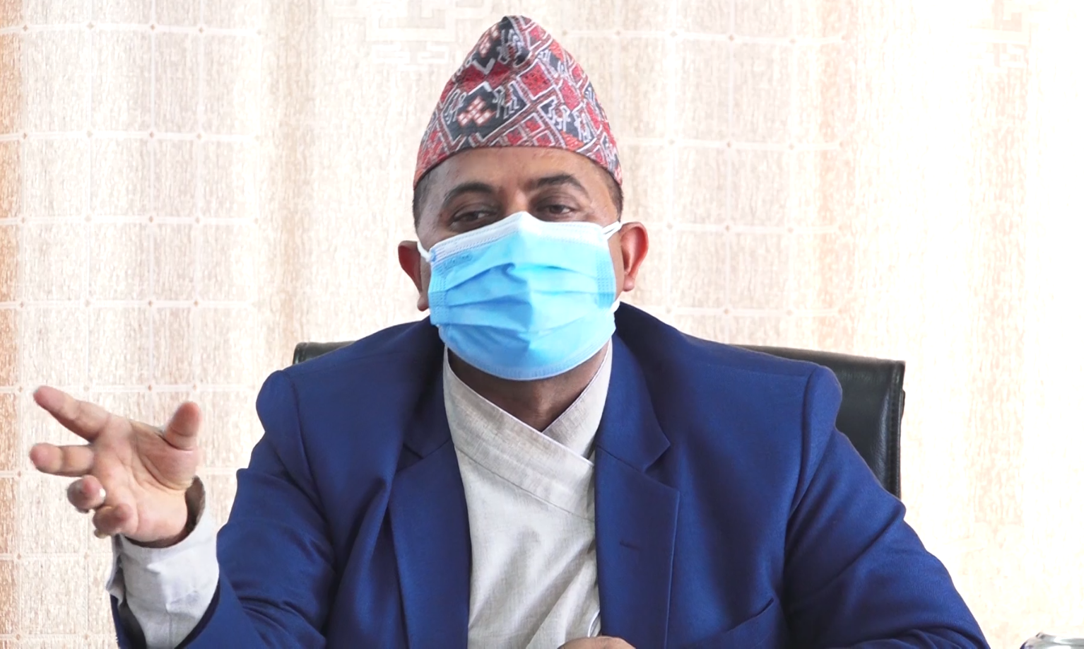 काठमाडौंमा कोरोना रेड जोनमा पुगेको विज्ञको रिपोर्टले देखायो : काठमाडौँका प्रमुख जिल्ला अधिकारी पराजुली