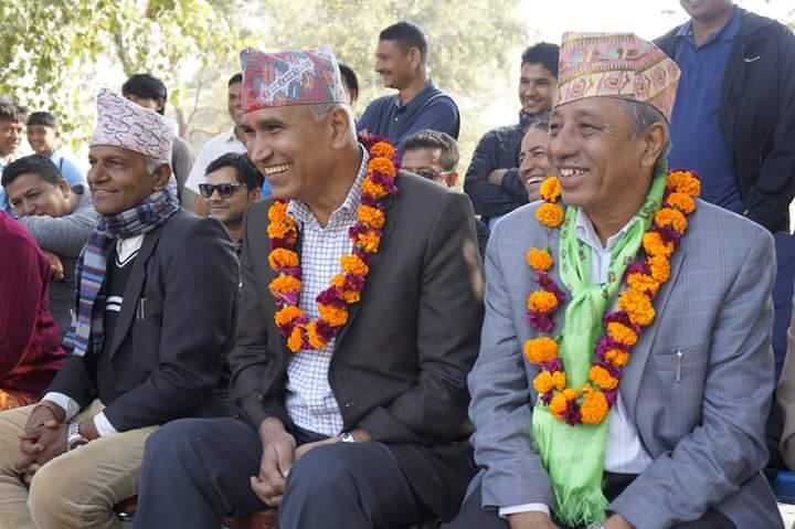 नेकपाका प्रदेशसभा सदस्य श्रेष्ठको प्रश्न : भालुवाङमा यातायातको प्रबन्ध छैन, एमसीसीबाट पैसा ल्याएर बाटो बनाउने भनिएको छ, आएन भने के?