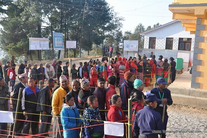 अधिकांश जिल्लामा मतदान सुरु, चिसो बिहानीमै मतदाताको उत्साहपूर्ण सहभागिता