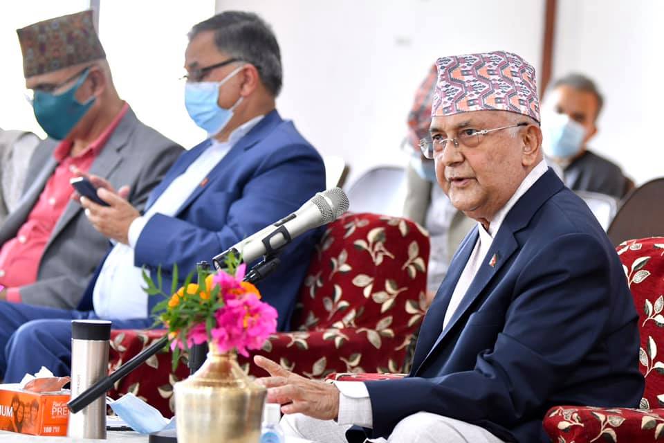 १० बुँदे सम्झाउनेलाई ओलीको जवाफ : महाधिवेशन बाहेक अरुमा ध्यान दिनु हुँदैन