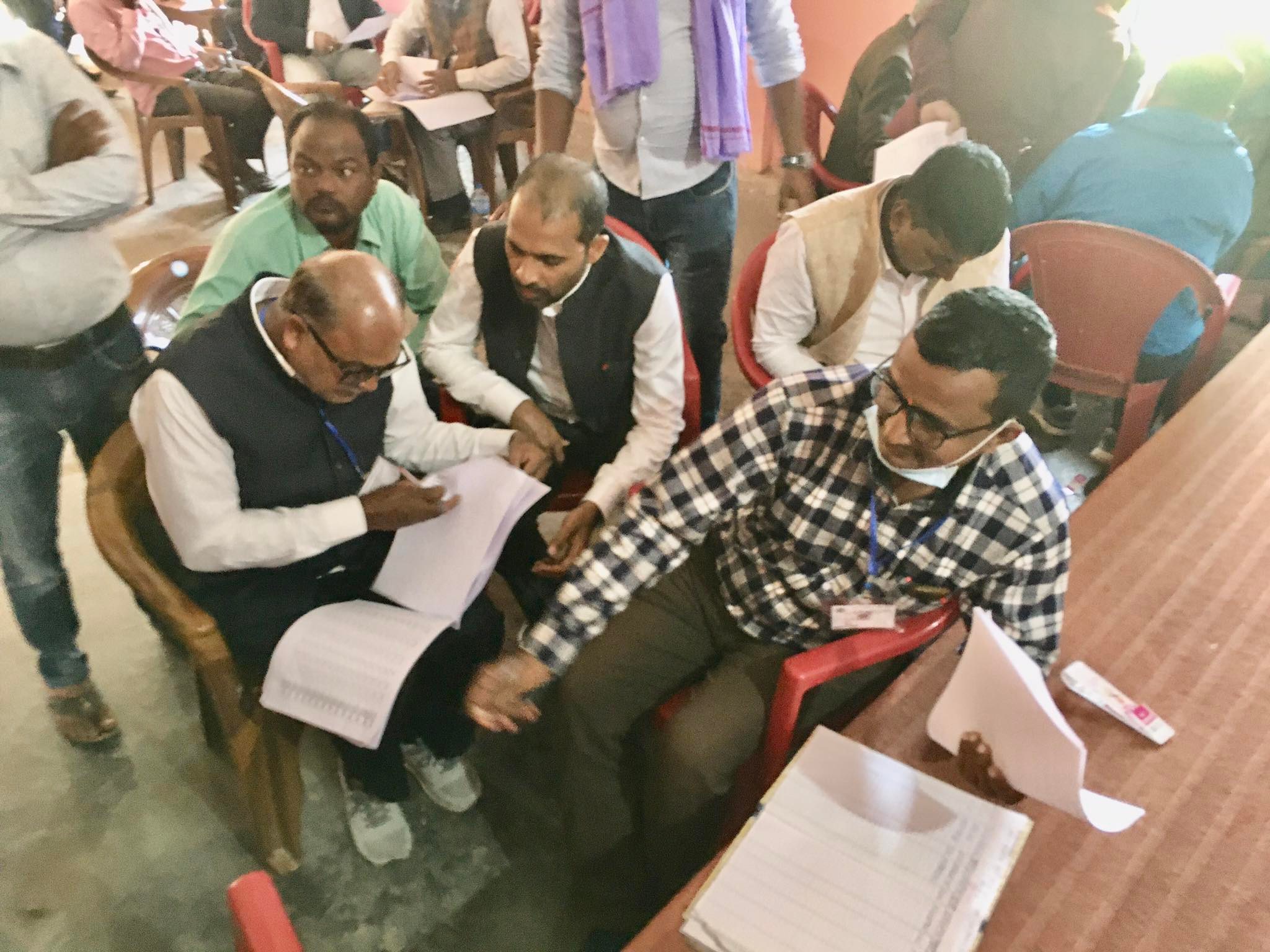 एमाले महाधिवेशनका लागि पर्साबाट २९ जना प्रतिनिधि चयन