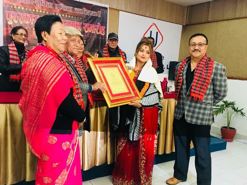 पाँच फिल्मकर्मी एकसाथ सम्मानित 